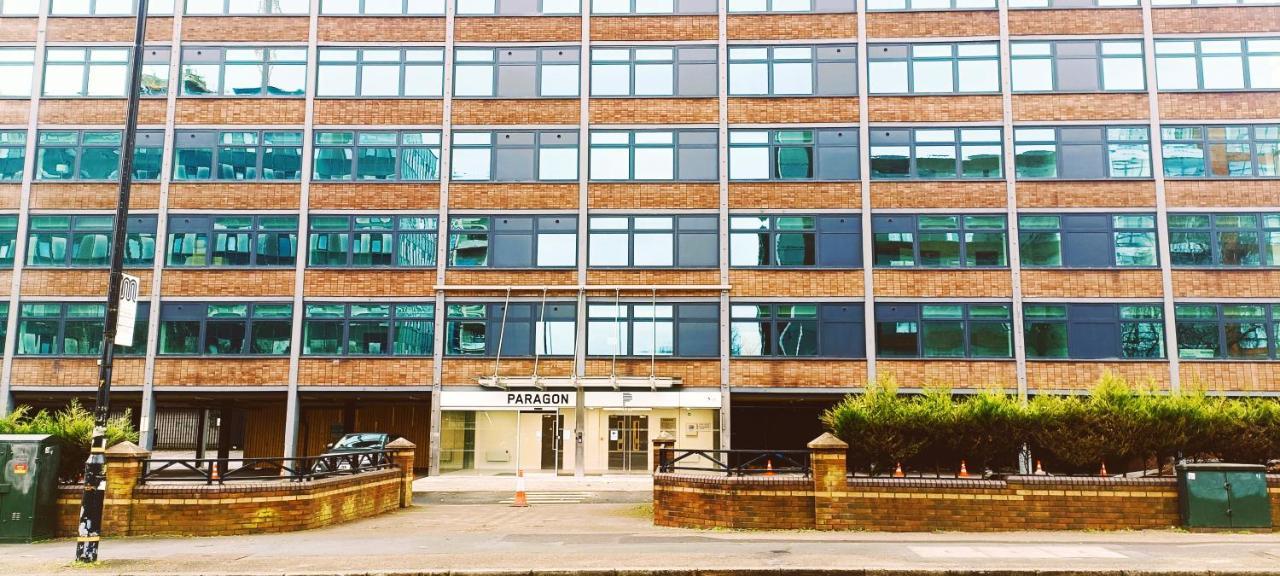 Fabulous One Bedroom Apartment Near Old Trafford Stadium Manchester Ngoại thất bức ảnh